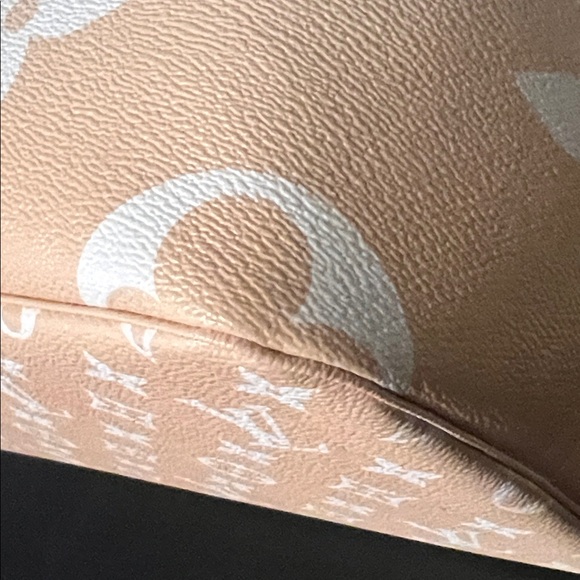 Louis Vuitton Monogram Giant By The Pool Neverfull MM Brume - Picture 6 of 13